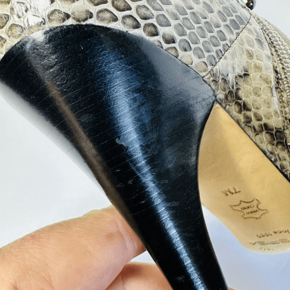 Via Spiga Acacia Bootie in Gray Suede Snake Skin 4.5”‎ High Heel Woman’s Size 7M - Picture 6 of 9